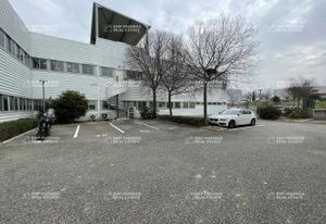 Bureaux à louer Rousset - Proche axes autoroutiers