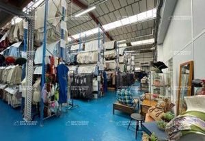 Vente entrepôt avec bureaux Pantin - Proche périphérique et axes routiers