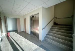 Location bureau Fontaine-lès-Dijon - Immeuble neuf et accessible
