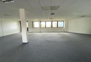 Location bureaux Dijon - Entrée Nord, proche Toison d'Or et Rocade