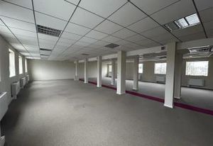 Location bureaux Dijon - Proche centre commercial Toison d'Or et rocade