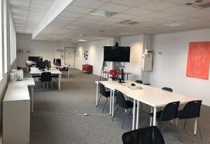 Location bureaux Dijon - Proche tramway et centre commercial