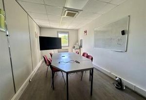 Location bureaux Quetigny - Tram T1 et bus 7, accès rocade