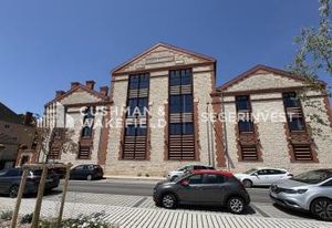 Location bureaux Chalon-sur-Saône - Proche A6 et gare TGV