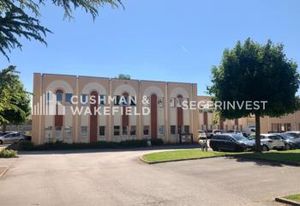 Location bureau Dijon Est - Tram T1, Bus 16 et accès autoroutes