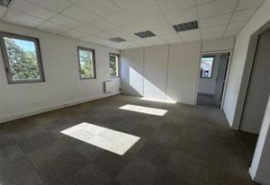 Location bureaux Dijon Est - Proche universités et Technopole