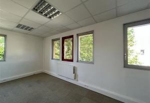 Location bureaux Dijon Est - Proche universités et Technopole