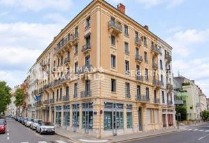 Vente bureaux Chalon-sur-Saône centre-ville proche TGV et A6