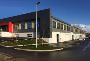 Locaux d'activités à louer Besançon - Proche transports en commun