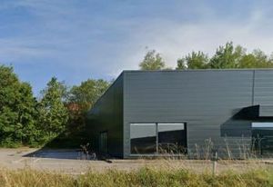 Location local commercial Besancon - Zone Chateaufarine