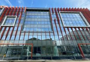 Location bureaux Saint-Ouen - Proche métro lignes 13 et 14