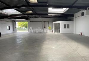 Entrepôt à vendre Guesnain - Proche A21 et clôturé