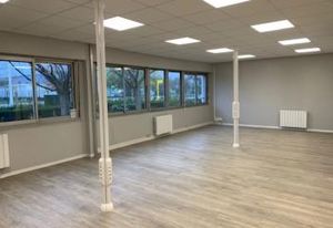 Location bureaux Douai - Proche autoroutes A21, A1 et A2