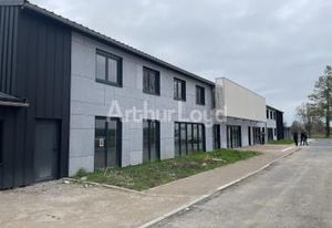 Location bureaux Montigny-en-Ostrevent - Proche gare et autoroutes
