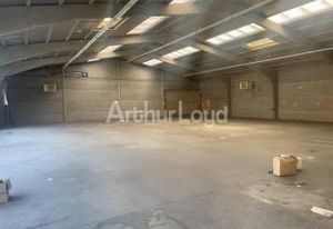Entrepôt show-room à vendre Béthune - Proche A26 et centre commercial