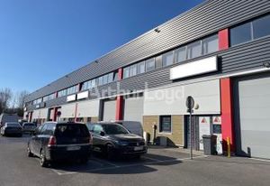 Location entrepôts et bureaux Famars - Proche A2 et A23