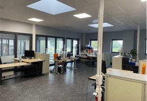 Entrepôt industriel à louer Annezin - Proche A26 et Aéroport Lille Lesquin