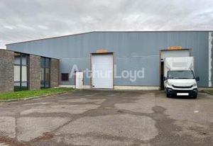 Bâtiment industriel à louer Calais - Accès autoroute A16 et A26