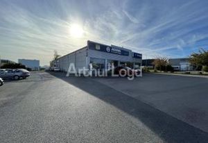 Location local d'activité Carvin - Accès direct A1 et visibilité D917