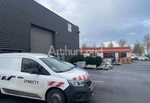 Location local d'activité Cuincy - Bureaux lumineux et entrepôt