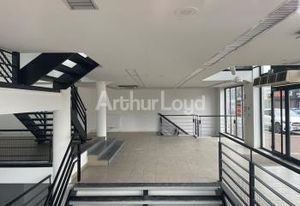 Vente bureaux Maubeuge entrée de ville proche gare TGV