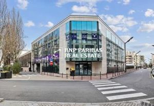 Bureaux à louer Levallois-Perret - Proche métro Ligne 3