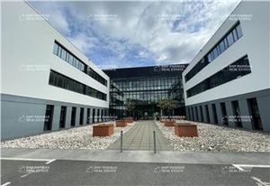 Location bureaux Rennes Nord - Proche transports en commun