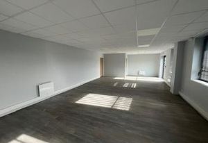 Location cellule d'activité Guipavas - Bureaux et atelier