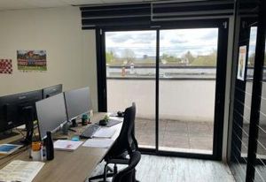 Location bureaux Guipavas - Proche rocade et bus