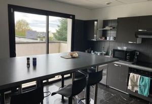 Location bureaux Guipavas - Proche rocade et bus
