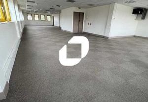 Location bureaux Bron - Proche A43, tram T2 et aéroport