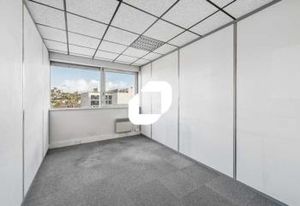 Bureaux à louer Cachan - Face RER B et futur métro ligne 15
