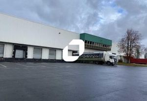 Location entrepôt 27 183 m² Hénin-Beaumont - Pied de l'A1