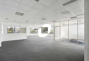 Location bureaux Villeneuve-d'Ascq - Proche métro, aéroport et université