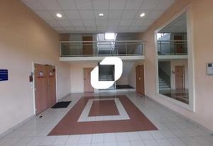 Location bureaux Villebon-sur-Yvette - Parc sécurisé près A10 et RN118