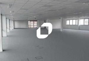 Location bureaux La Plaine Saint-Denis, proche RER B et Stade de France