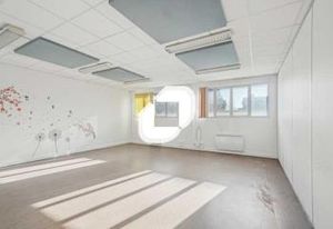 Location bureaux Noisy-le-Sec - Proche RER E et Paris