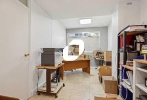 Vente bureaux Courbevoie, proche transports et commodités
