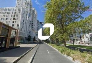 Location local commercial Paris 13 - Proche transports