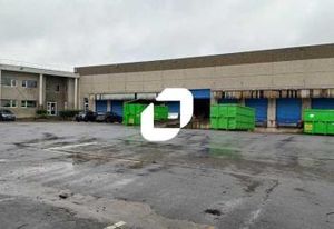 Location entrepôt Saint-Thibault-des-Vignes - Proximité A104