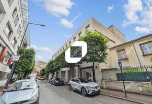 Vente bureaux Malakoff, proche commerces et transports en commun