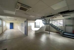Location bureaux Gennevilliers - Proche RER et bus