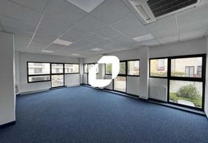 Location bureaux Bagneux - Proche bus 188, 128, Le Petit Fontenaisien