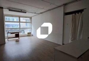 Vente bureaux Montreuil - Proche métro Croix de Chavaux, périphérique et autoroutes