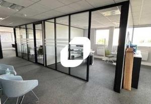 Vente bureaux Saint-Germain-en-Laye - Proximité autoroutes A13 et A86