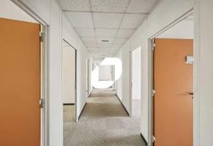 Location bureaux Massy - Proximité gares TGV, RER B et C, et autoroutes A6, A10, N20