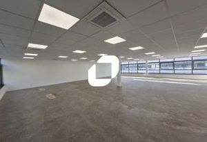 Location bureaux Croissy-Beaubourg - Proche A4 et Francilienne