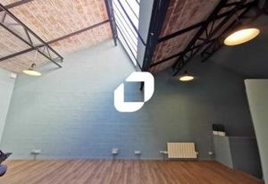 Vente bureau Cachan centre-ville - Proche RER B, bus et autoroute A6