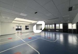 Location bureaux Courcouronnes, proche gare RER D, A6 et N104