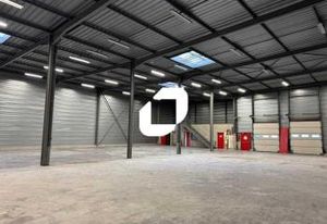 Location bâtiment indépendant Chelles - Proximité A104